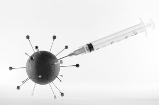 Cepivo mora biti dostopno vsem – Intervju z Zarjo Muršič